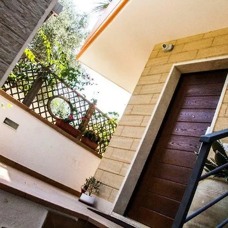 Apartment Little House Modugno