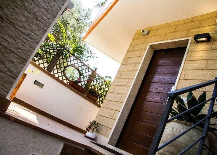 アパート Little House モドゥーニョ